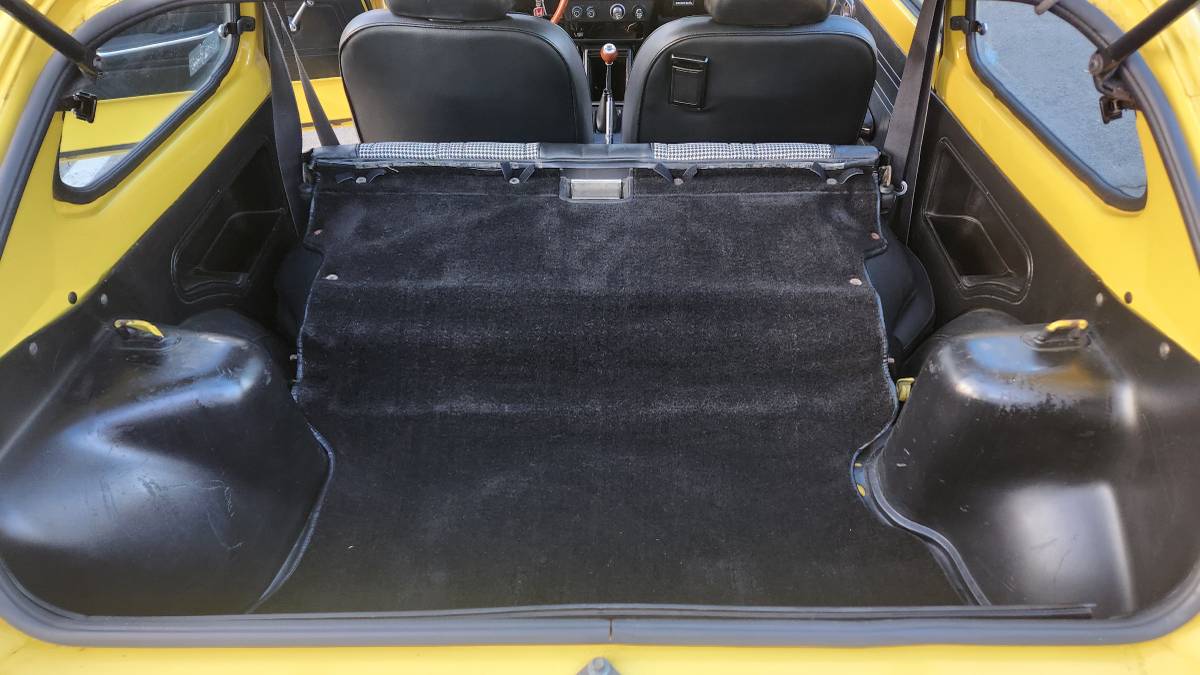 Honda-civic-cvcc-1975-yellow-15