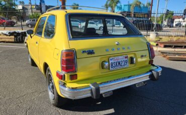 Honda-civic-cvcc-1975-yellow-23