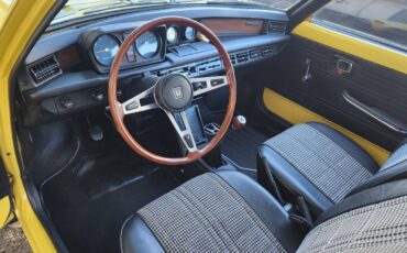 Honda-civic-cvcc-1975-yellow-3