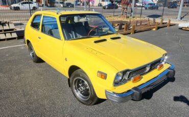 Honda-civic-cvcc-1975-yellow-9