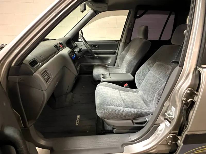 Honda-crv-1996-23
