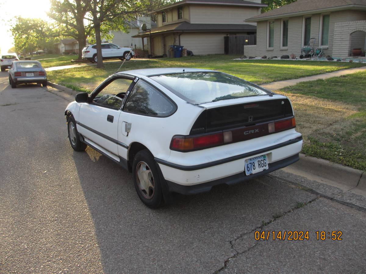 Honda-crx-1991-white-3