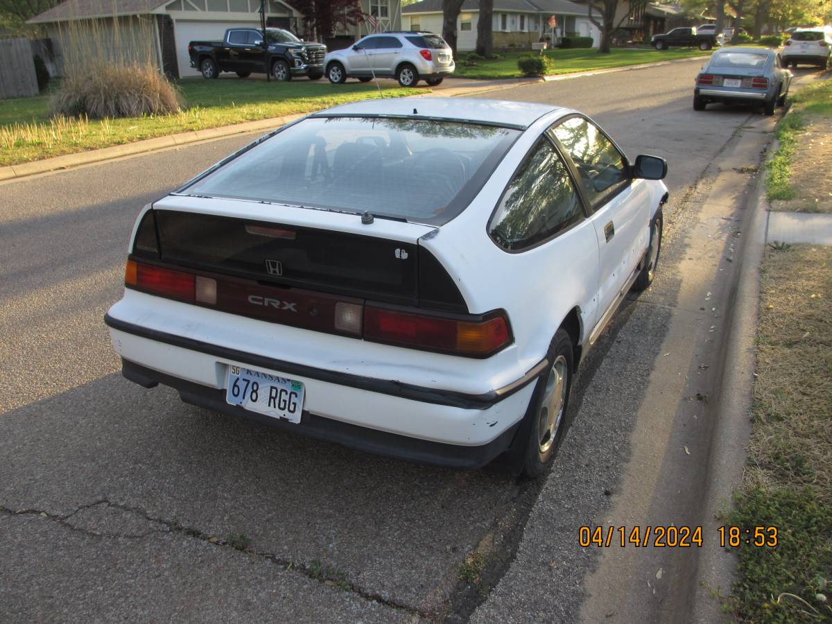 Honda-crx-1991-white-4
