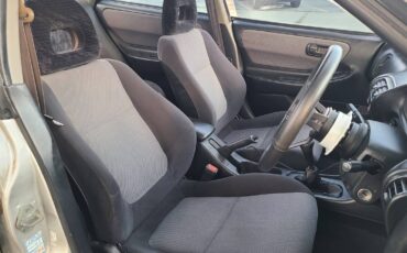 Honda-integra-1994-silver-4