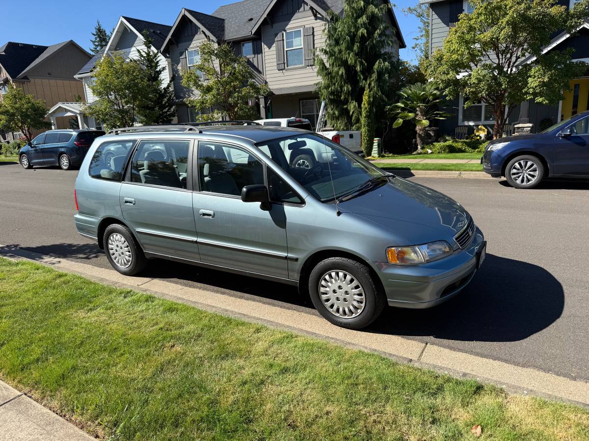 Honda-odyssey-1995-1