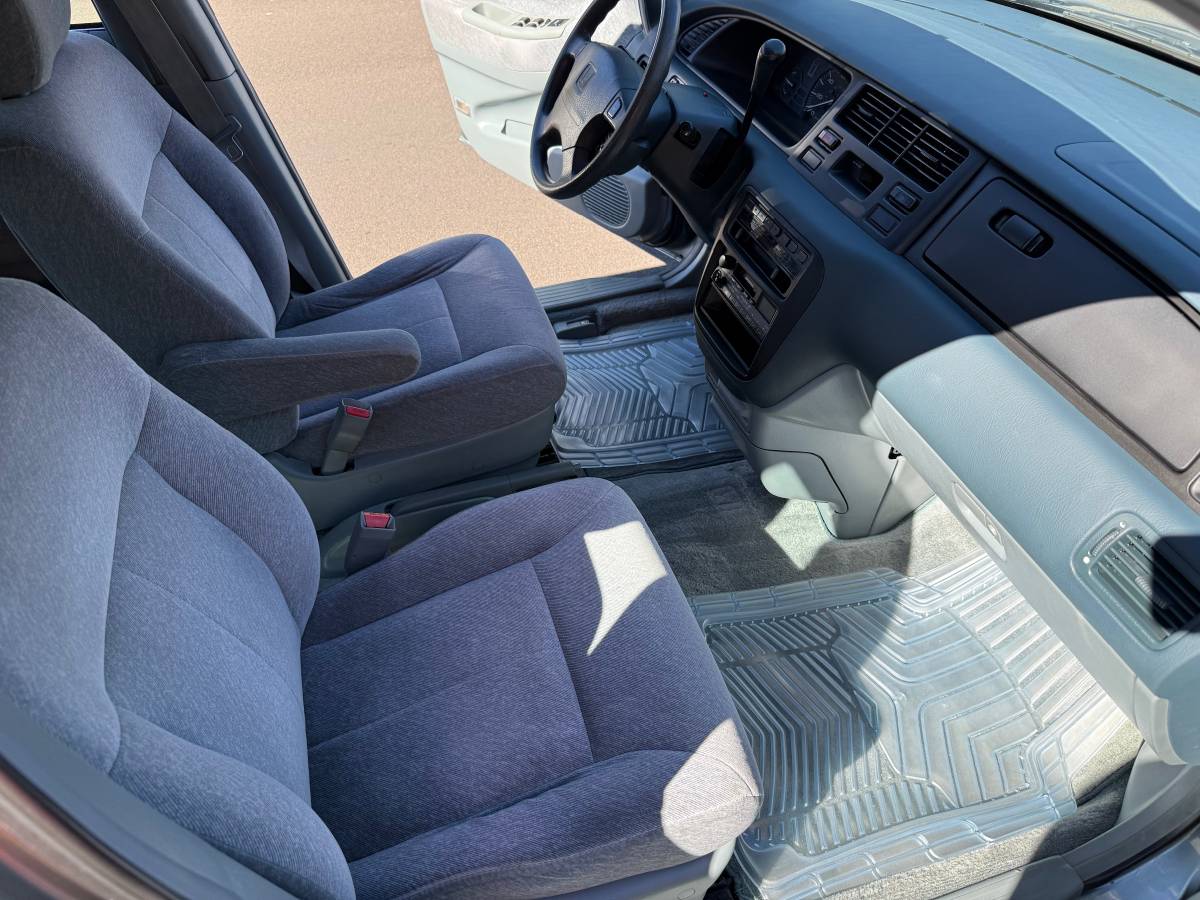 Honda-odyssey-1995-5