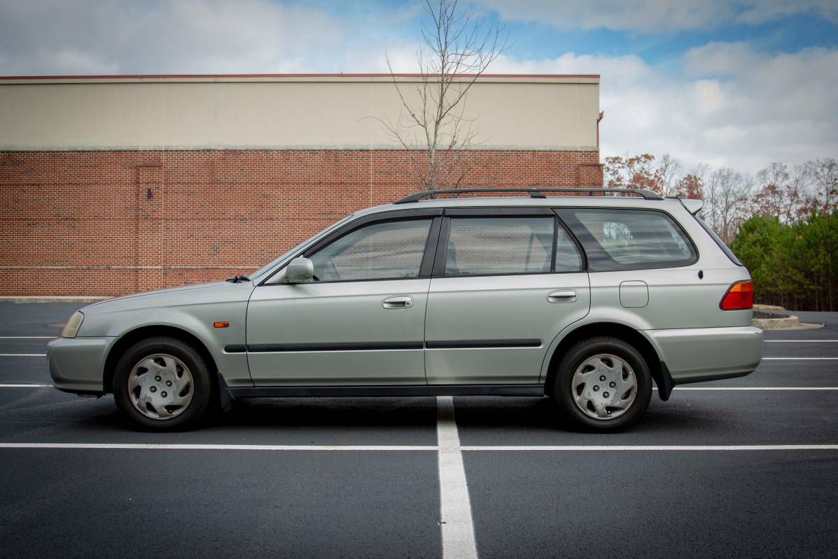 Honda-orthia-1996-silver-2