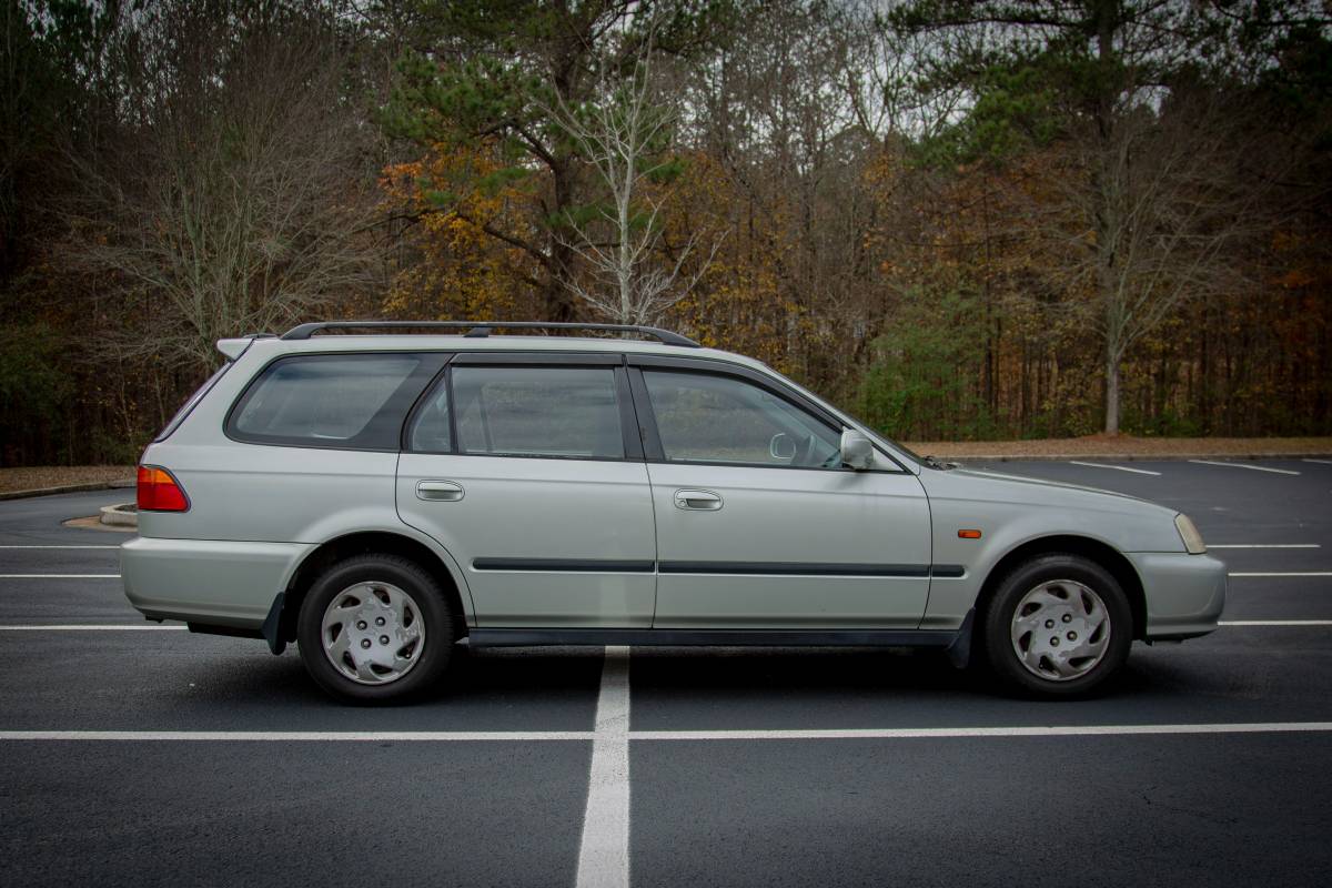 Honda-orthia-1996-silver-4