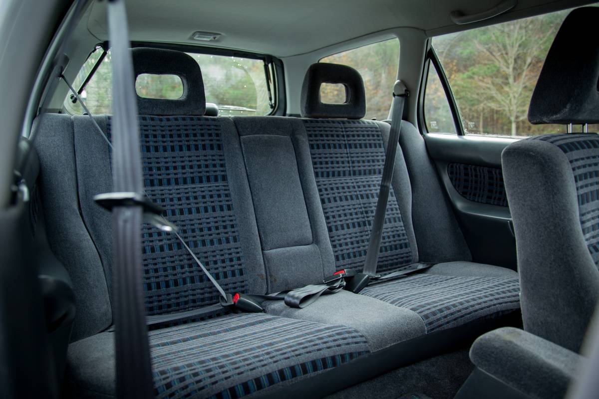 Honda-orthia-1996-silver-8