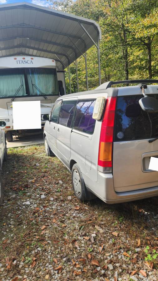 Honda-step-wagon-1996-grey-3
