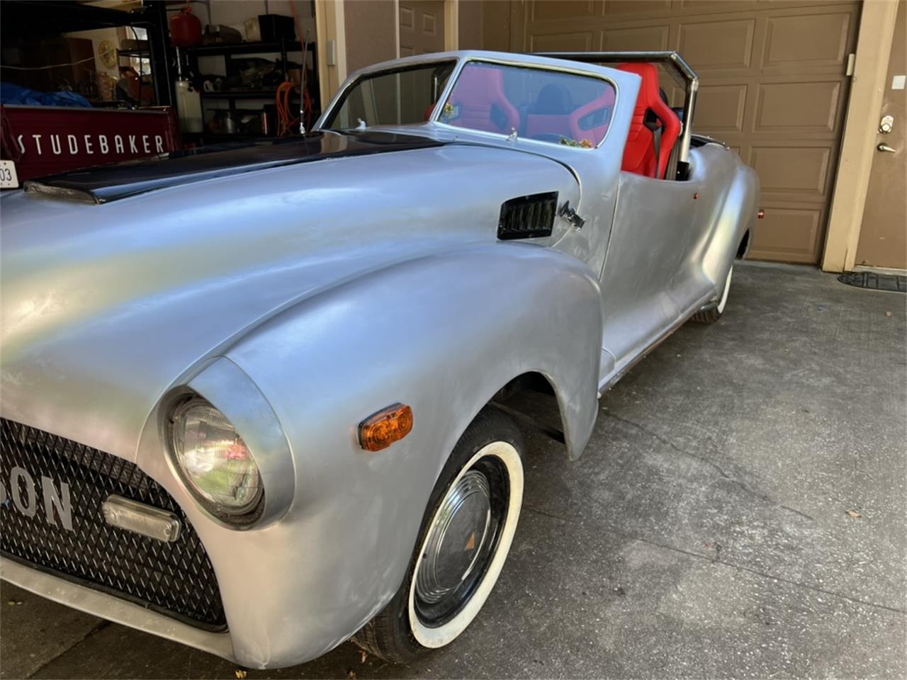 Hudson-Custom-1946-Silver-Red