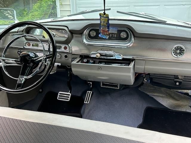 Hudson-Hornet-1956-4-door-sedan-6