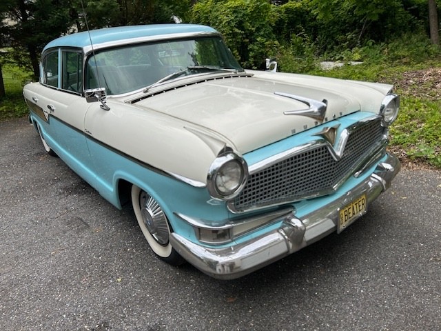 Hudson-Hornet-1956-4-door-sedan