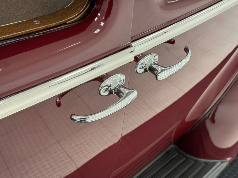 Hudson-Other-1937-Royal-Maroon-Light-Brown-16