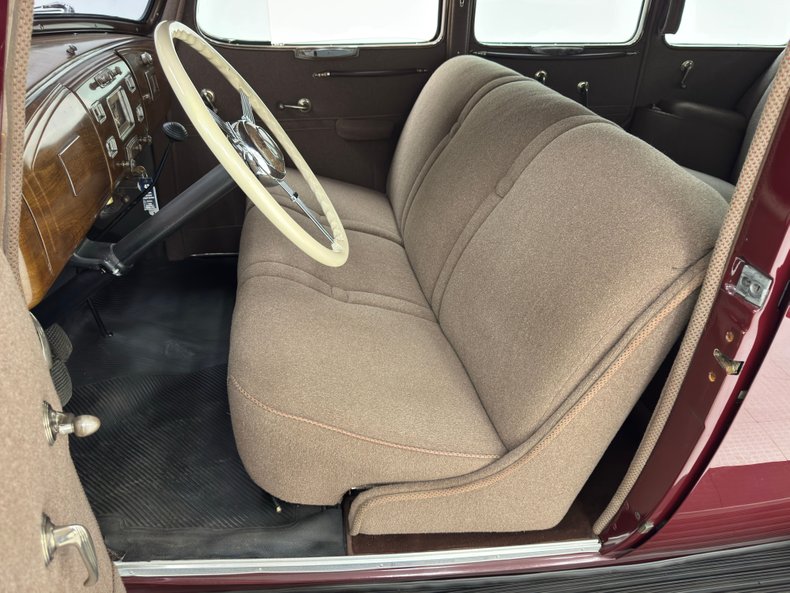 Hudson-Other-1937-Royal-Maroon-Light-Brown-31