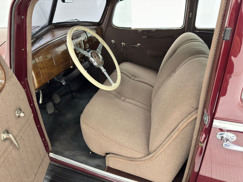 Hudson-Other-1937-Royal-Maroon-Light-Brown-32