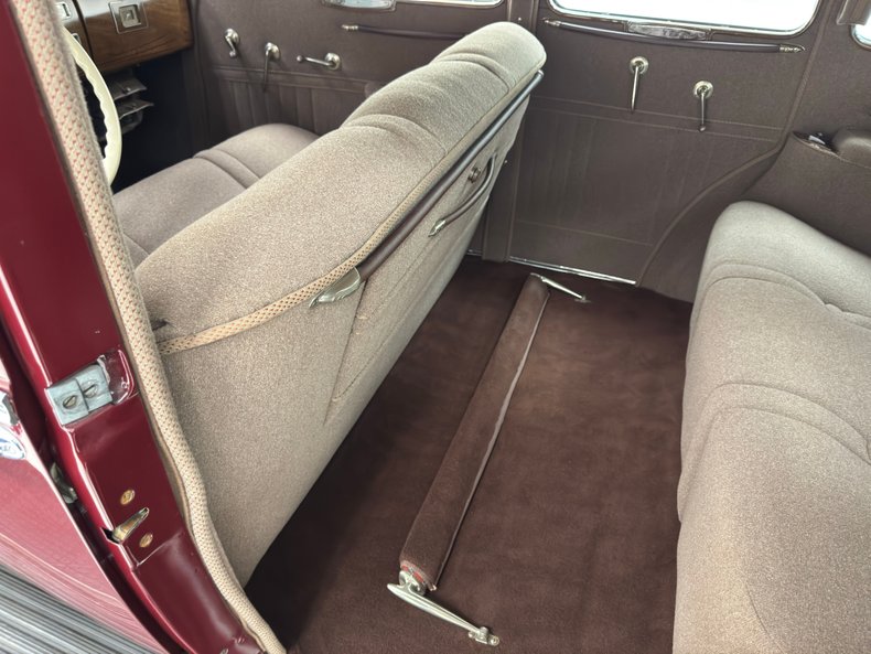 Hudson-Other-1937-Royal-Maroon-Light-Brown-34