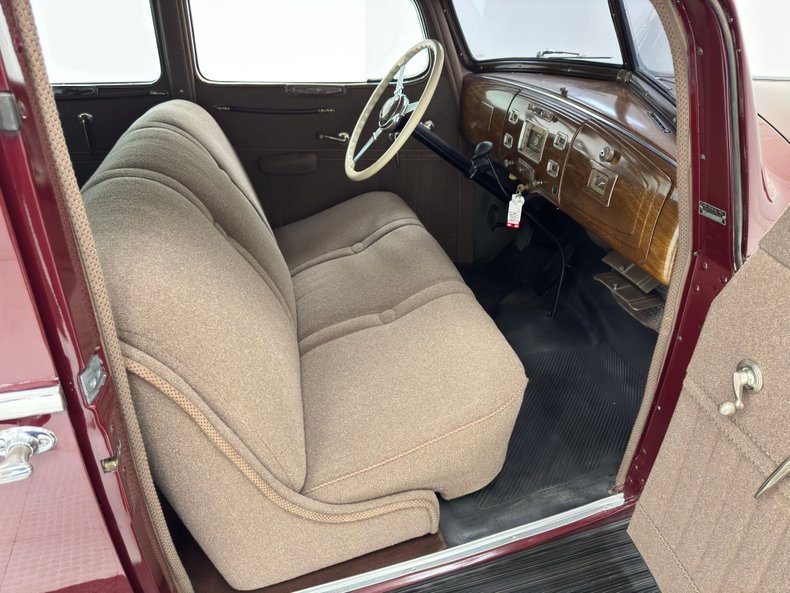 Hudson-Other-1937-Royal-Maroon-Light-Brown-36