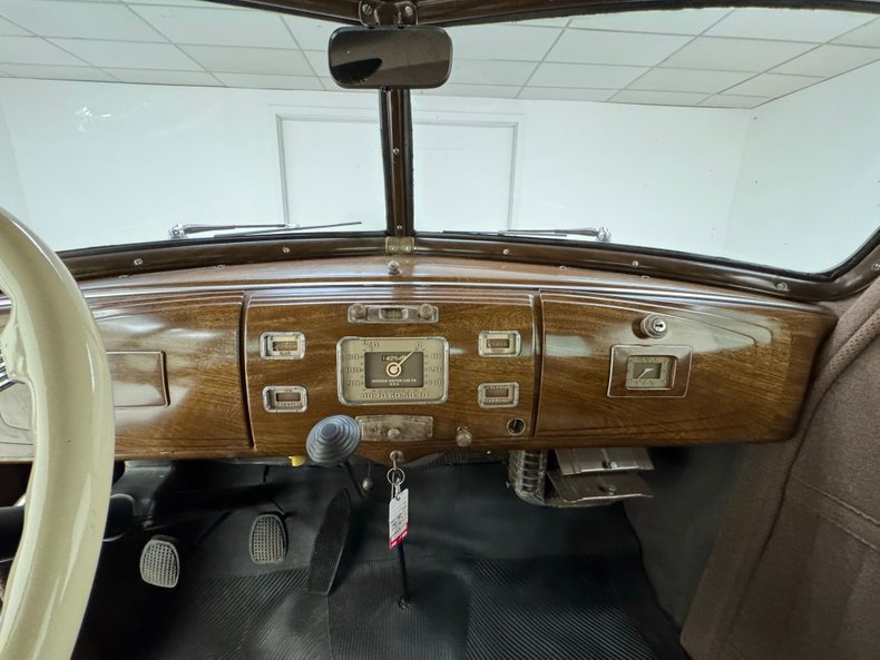 Hudson-Other-1937-Royal-Maroon-Light-Brown-41