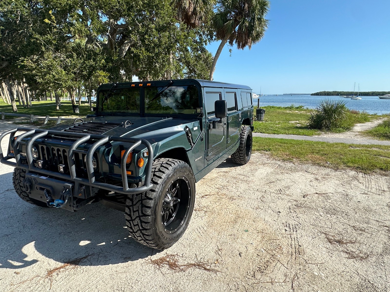 Hummer-H1-1996-SUV-4