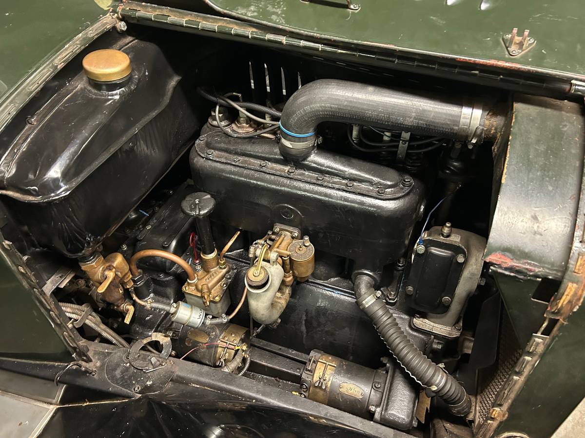 Hupmobile-touring-car-1916-6