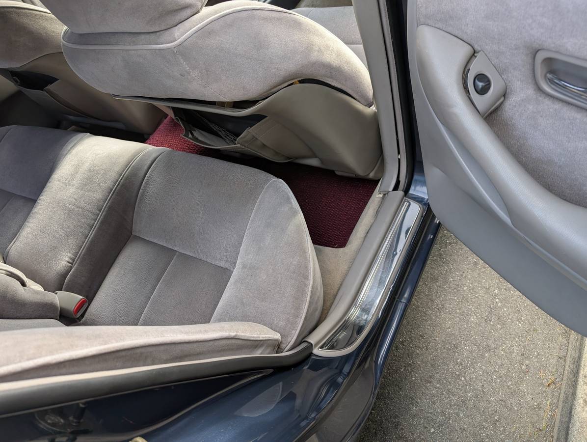 Infiniti-j30-1995-13
