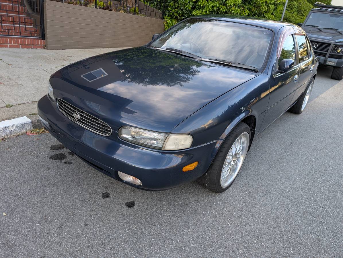 Infiniti-j30-1995-18