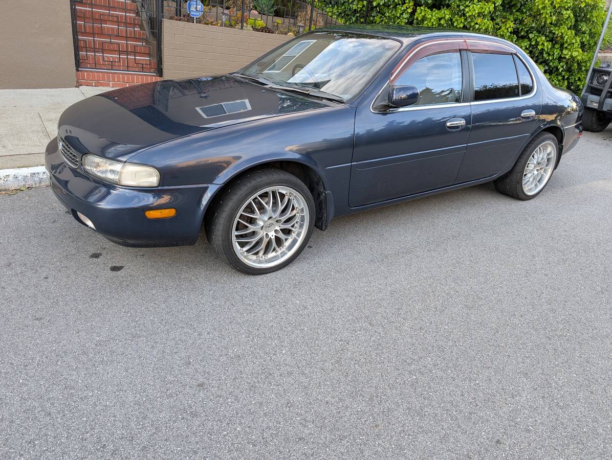 Infiniti-j30-1995-4