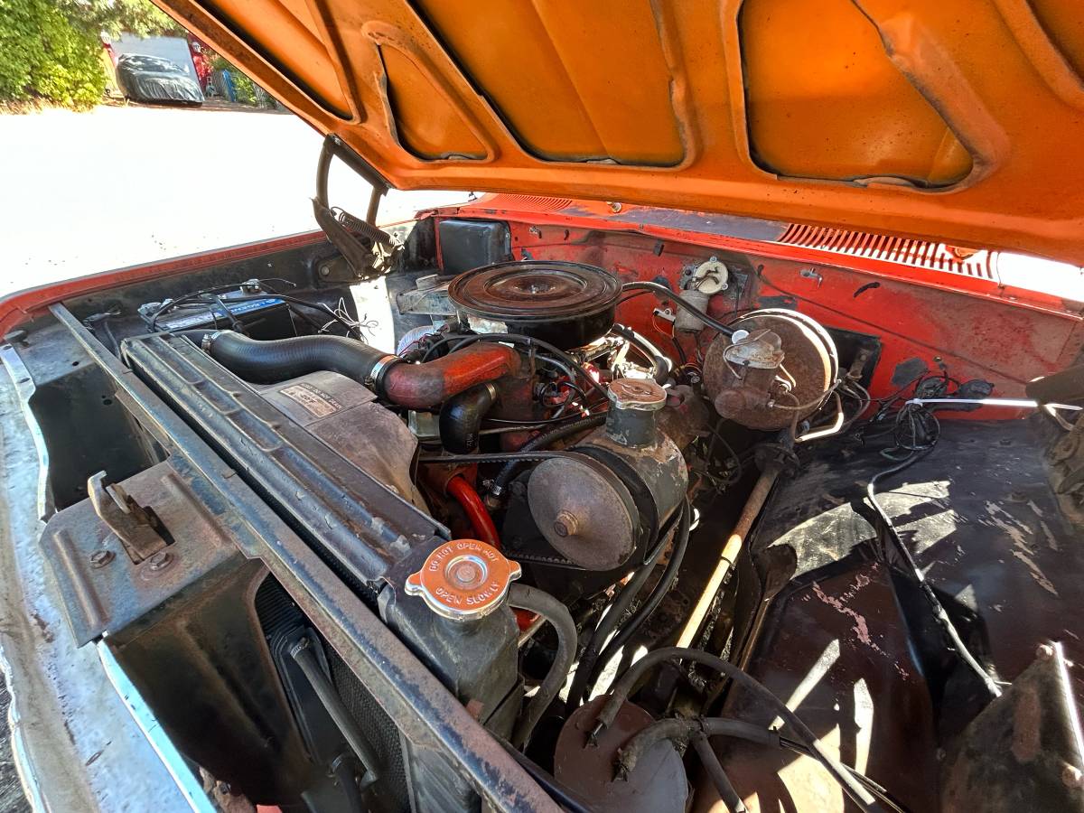 International-1210d-1972-red-16