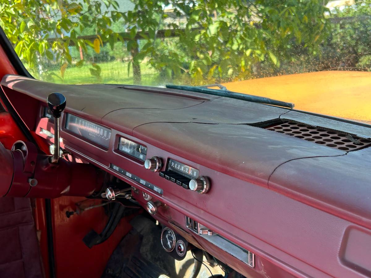 International-1210d-1972-red-22