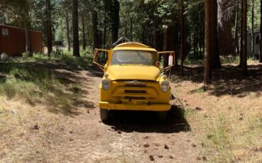 International-1957-yellow-6