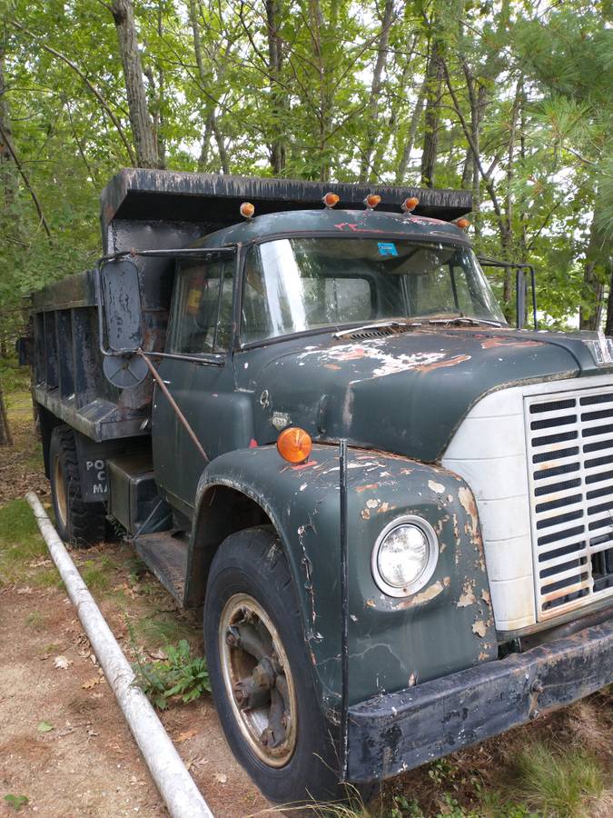 International-1970-green