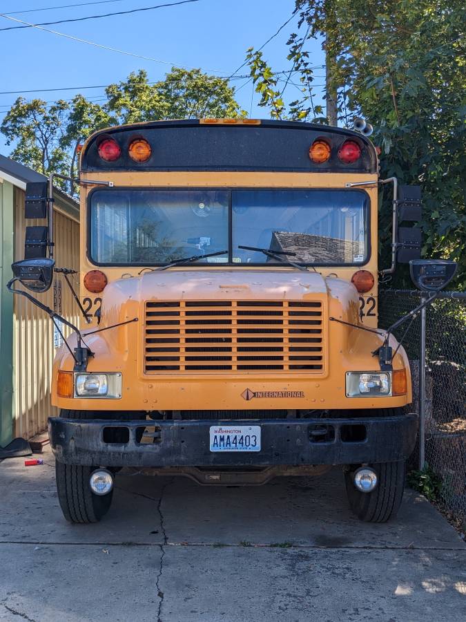 International-3800-diesel-1991-yellow-2