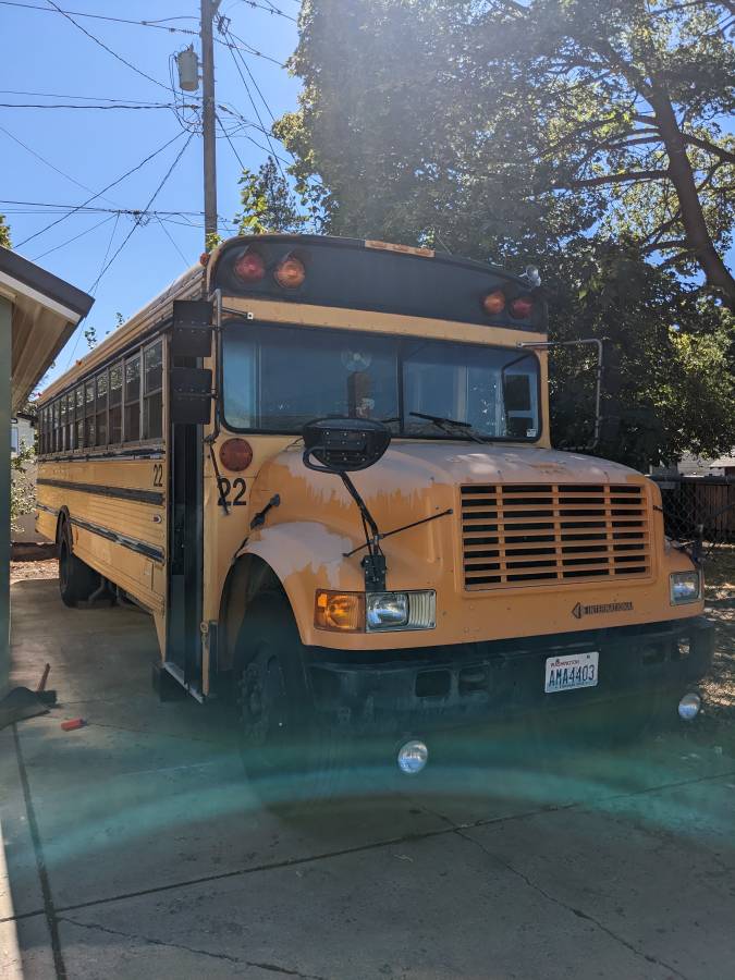 International-3800-diesel-1991-yellow-6