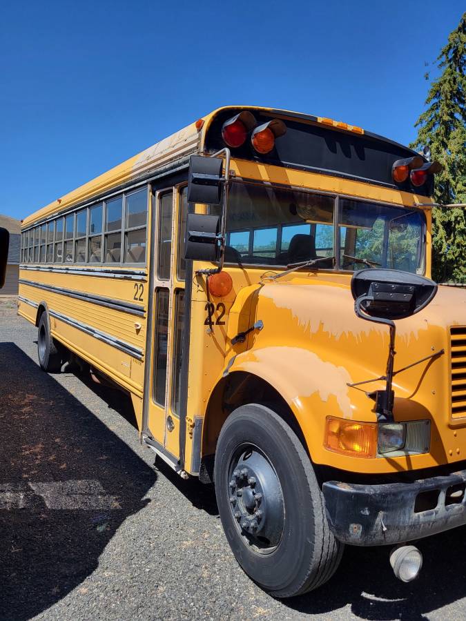 International-3800-diesel-1991-yellow-8