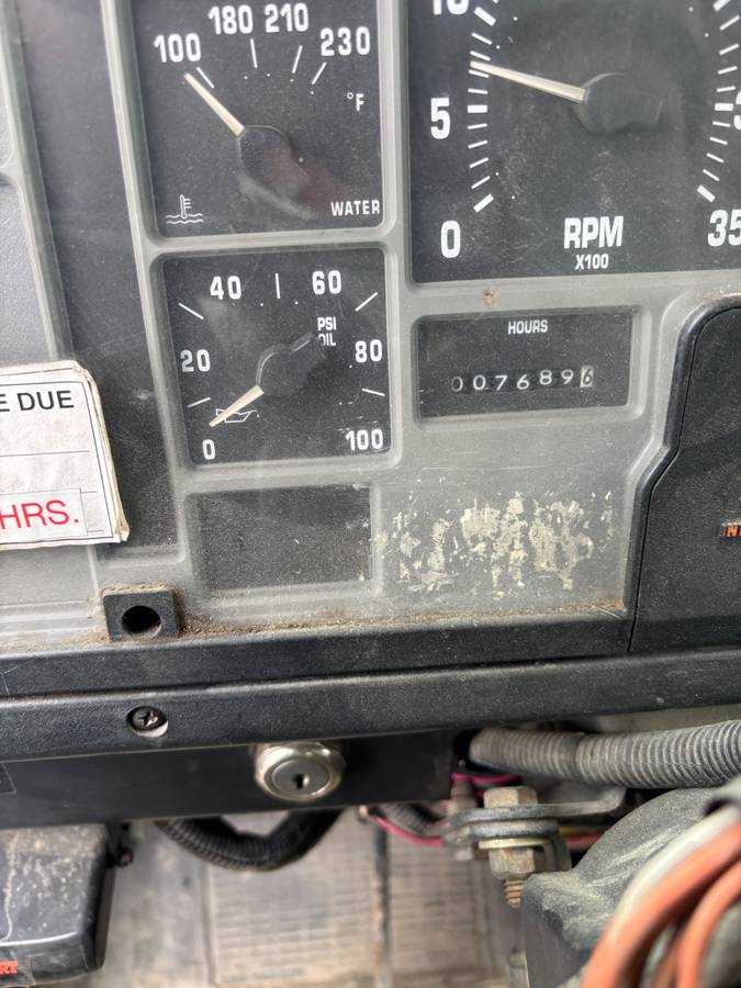International-4700-diesel-1995-3