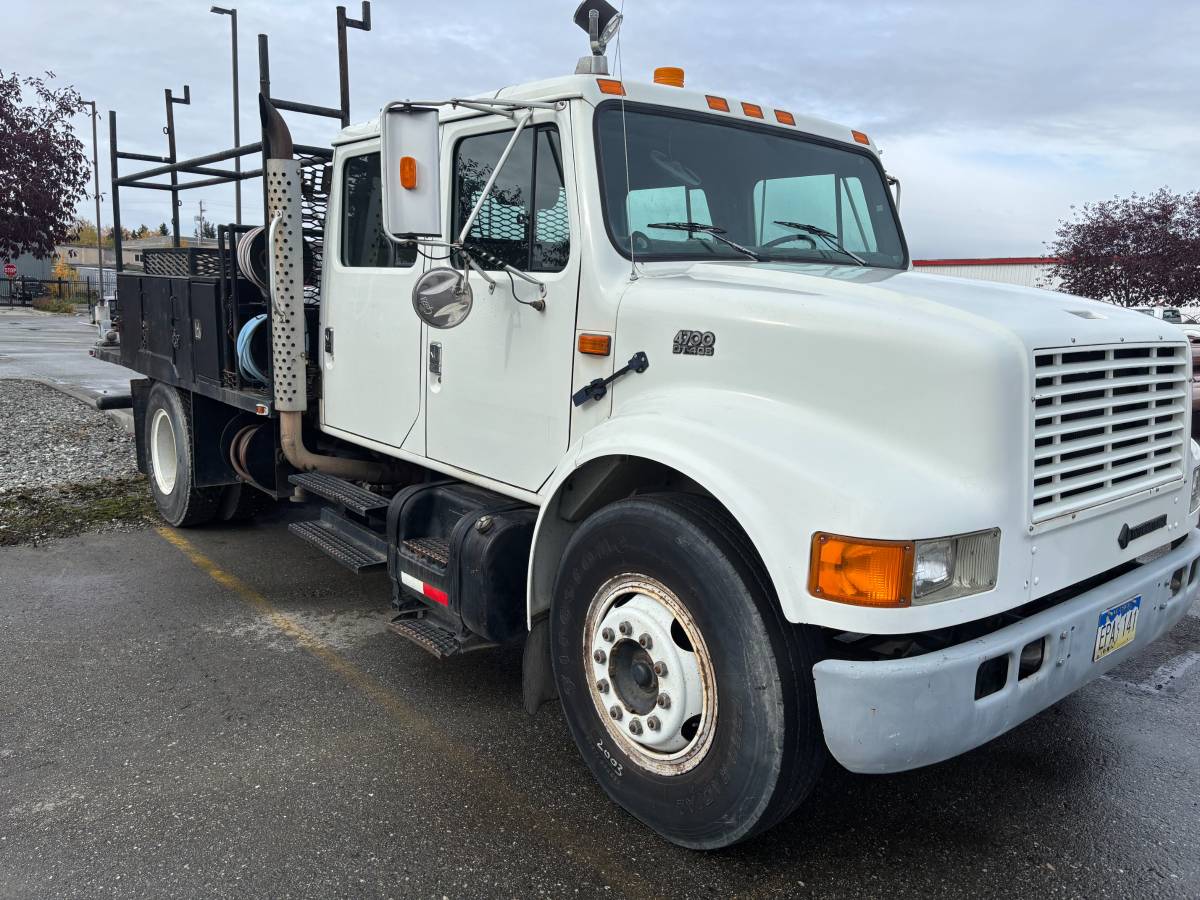 International-4700-diesel-1995-6