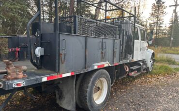 International-4700-diesel-1996-white-3