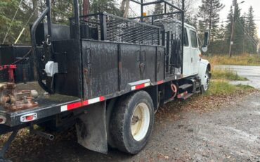 International-4700-diesel-1996-white-7