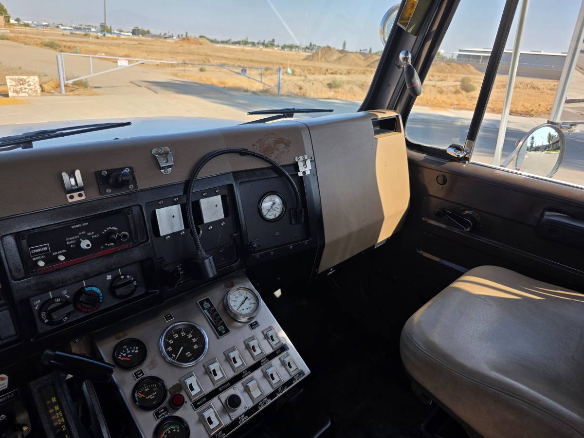International-4900-diesel-1992-33