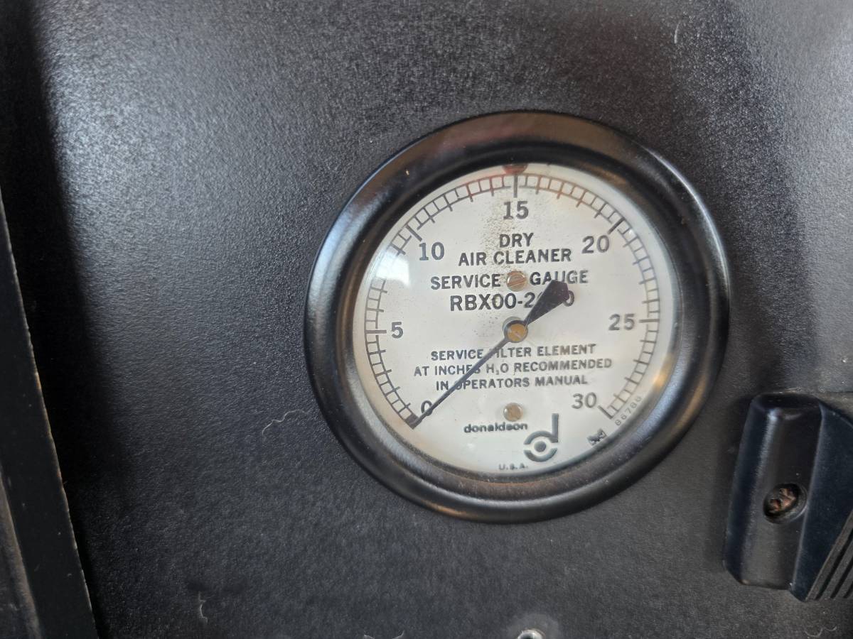International-4900-diesel-1992-34
