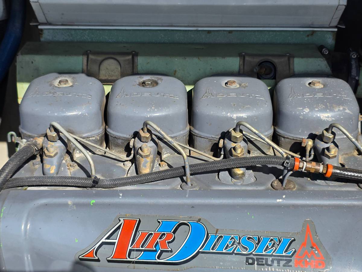 International-4900-diesel-1992-41
