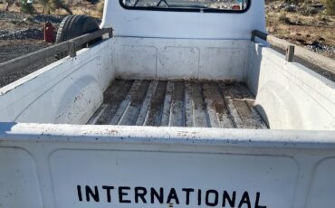 International-Harvester-12-Ton-Pickup-1957-Standard-Cab-Pickup-10