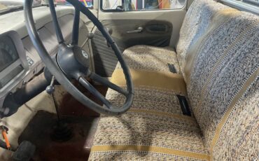 International-Harvester-12-Ton-Pickup-1957-Standard-Cab-Pickup-4