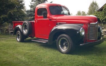 International-Harvester-KB2-34-ton-Pickup-Truck-Restored-1949-11