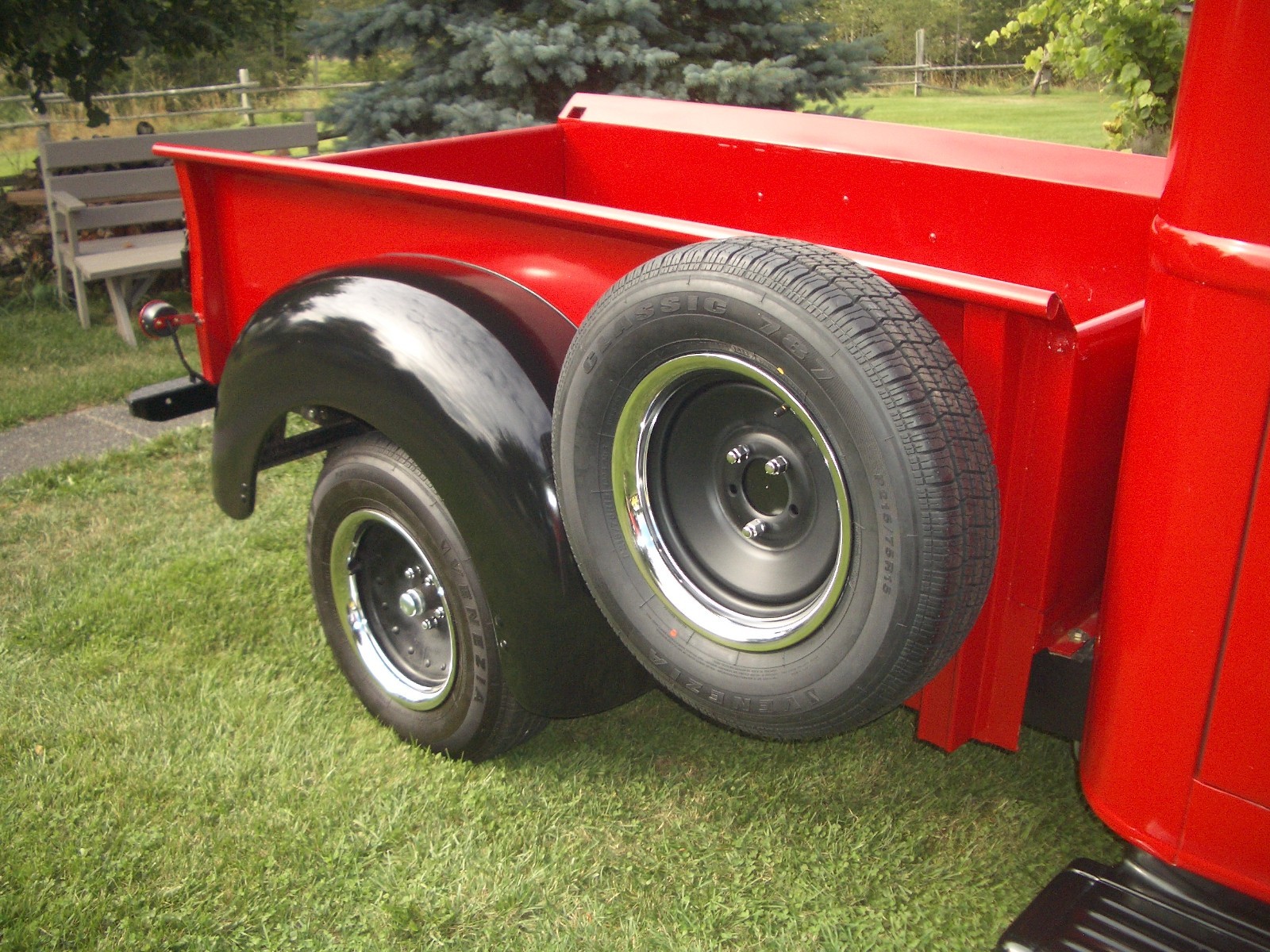 International-Harvester-KB2-34-ton-Pickup-Truck-Restored-1949-13