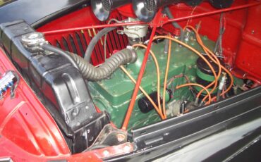 International-Harvester-KB2-34-ton-Pickup-Truck-Restored-1949-21