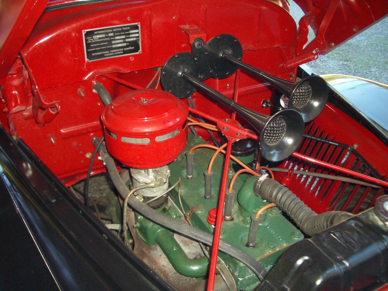 International-Harvester-KB2-34-ton-Pickup-Truck-Restored-1949-22