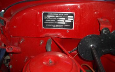 International-Harvester-KB2-34-ton-Pickup-Truck-Restored-1949-26