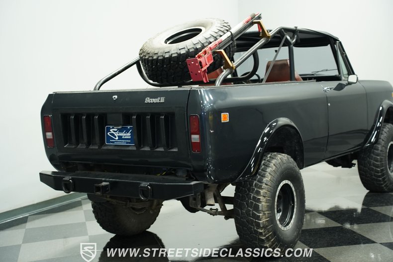 International-Scout-ii-1977-Gray-Black-15